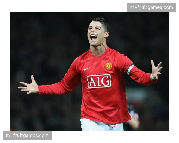 冈萨洛比利亚尔重回故里 埃尔切中场节拍器属性迅速生效